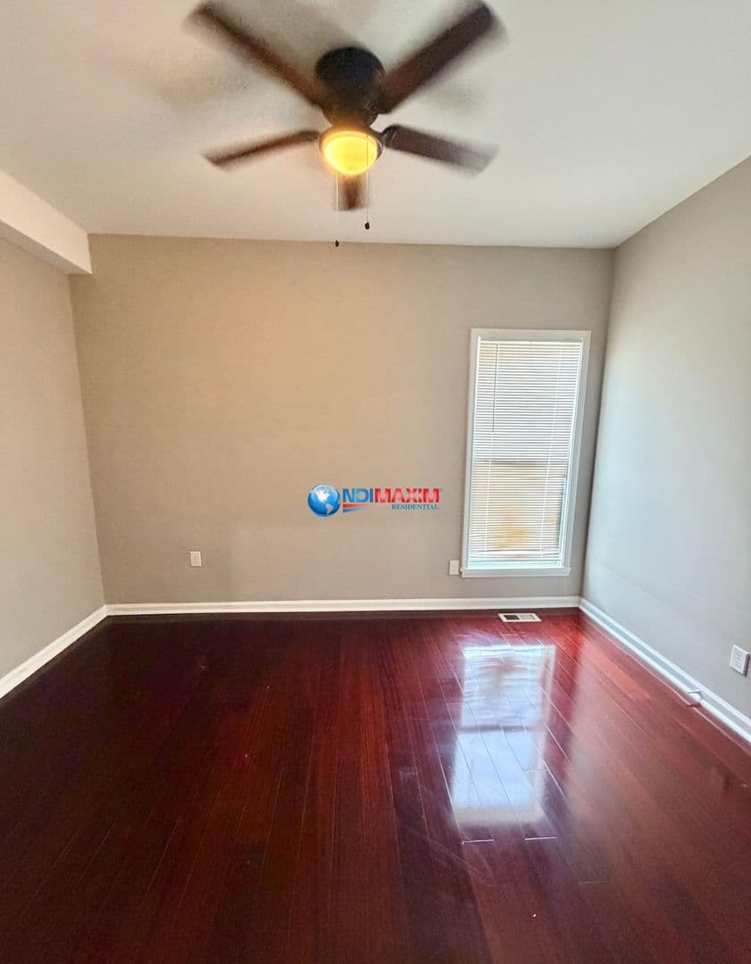 Jonesboro Apartment: 145 N Main Street