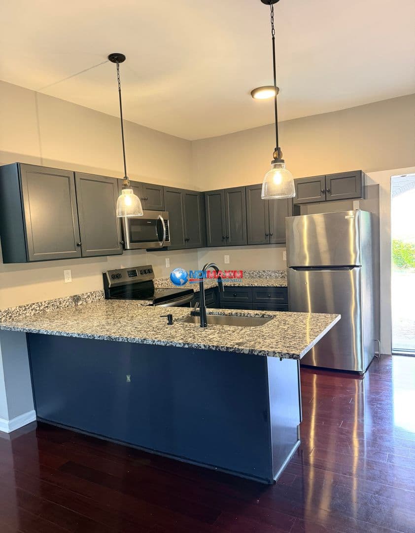 Jonesboro Apartment: 145 N Main Street