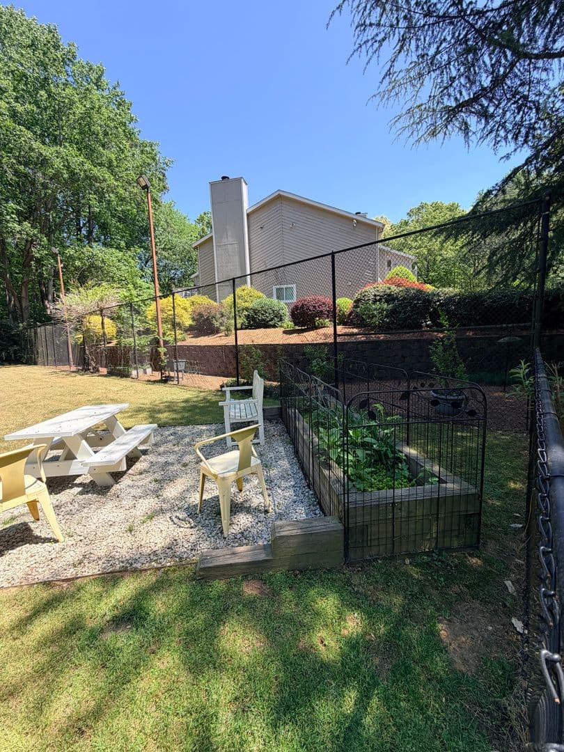 Peachtree Corners House: 5616 Woodmont Boulevard