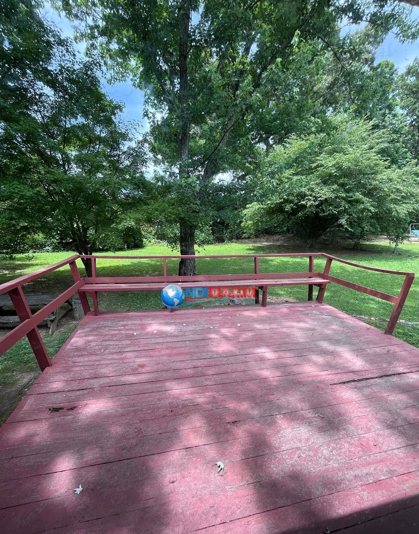 Snellville House: 2545 Springdale Drive