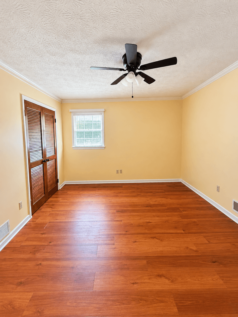 Snellville House: 2545 Springdale Drive