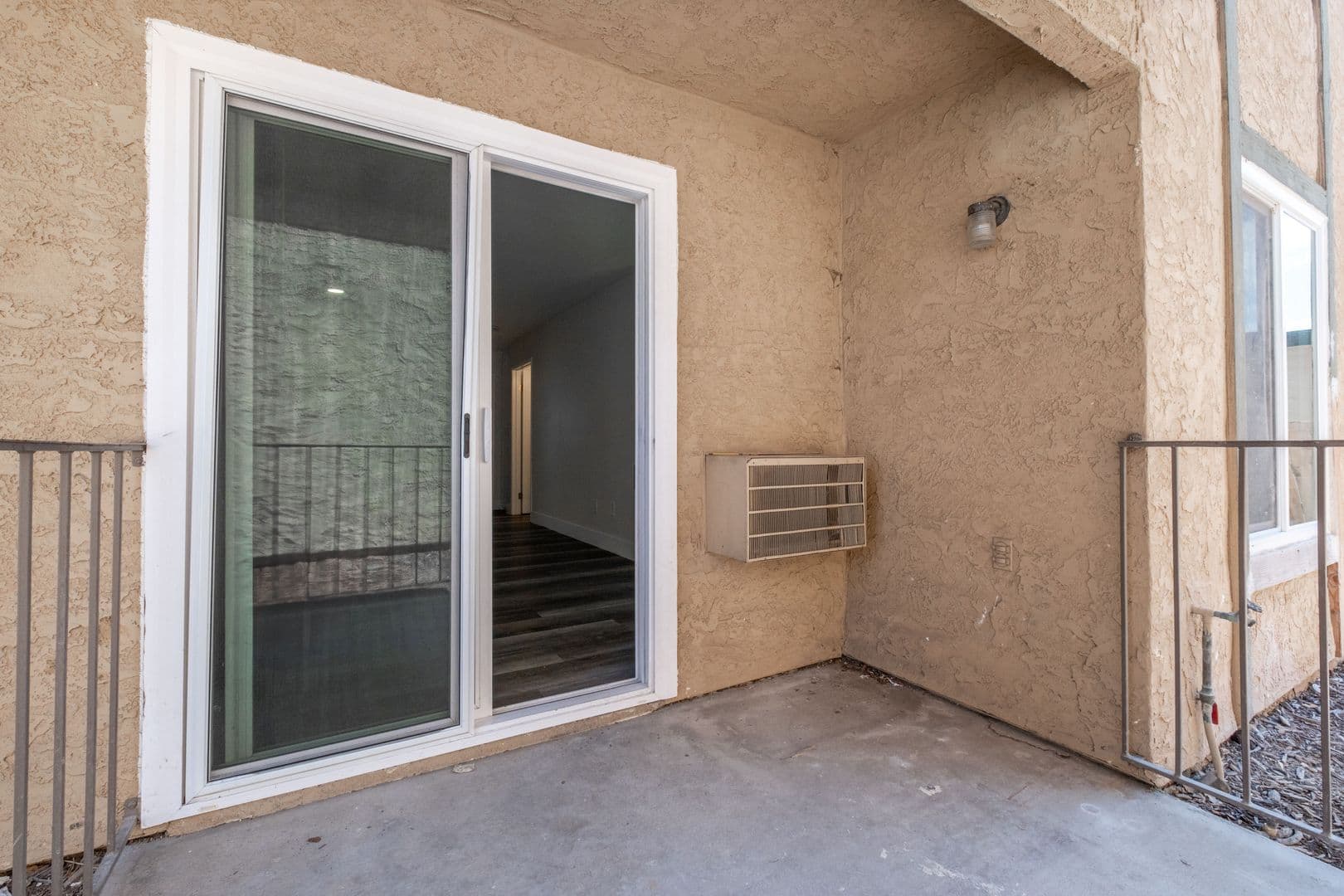 Spring Valley Apartment: 8707 Troy Street
