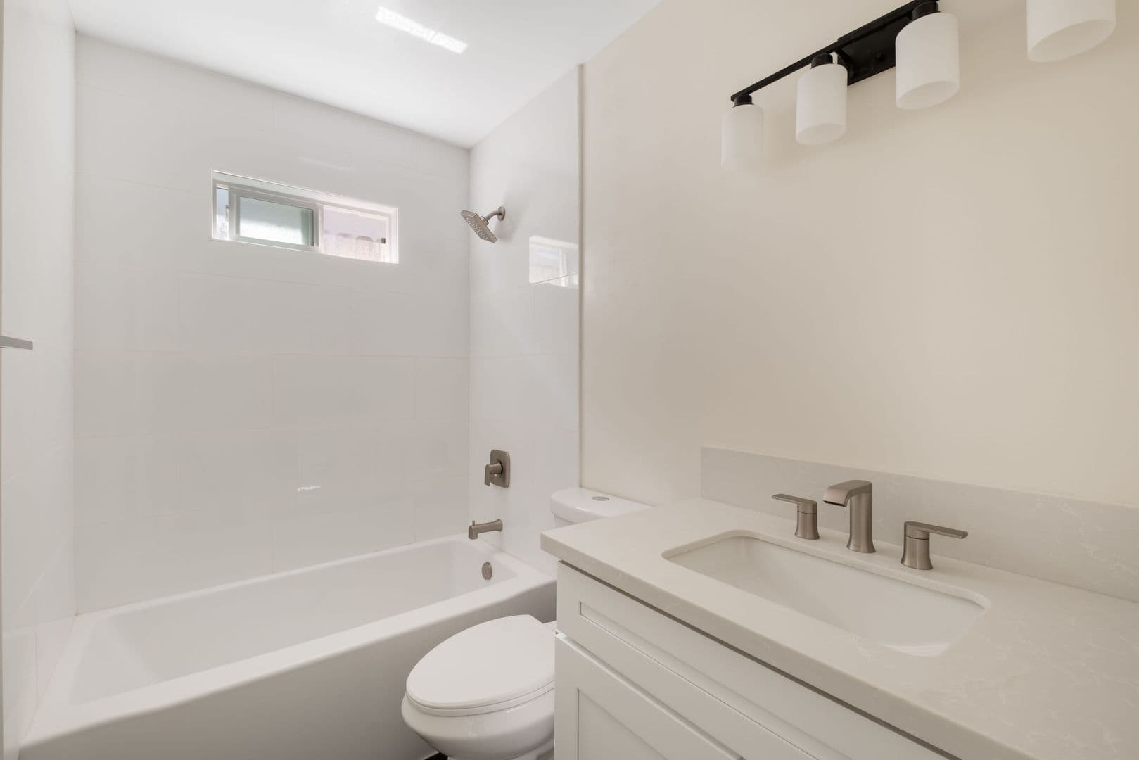Lemon Grove Apartment: 8619-8686 Sandy Bev Lane