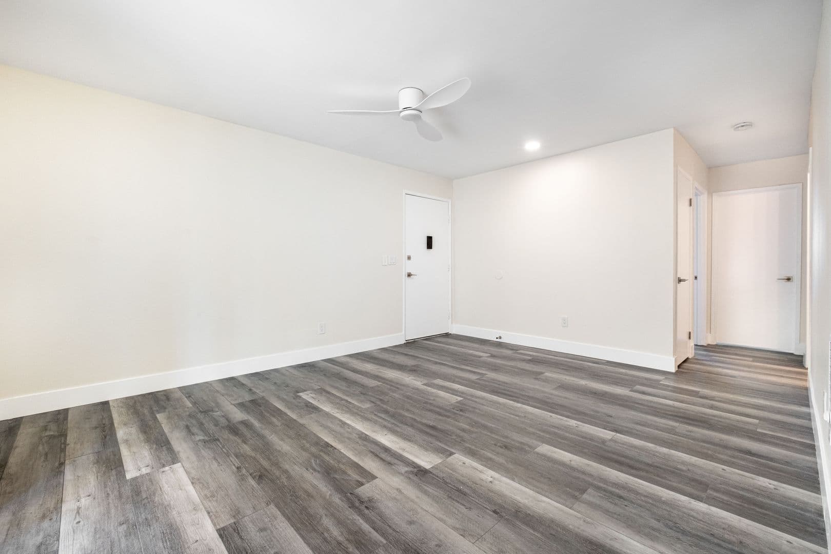 Spring Valley Apartment: 8707 Troy Street