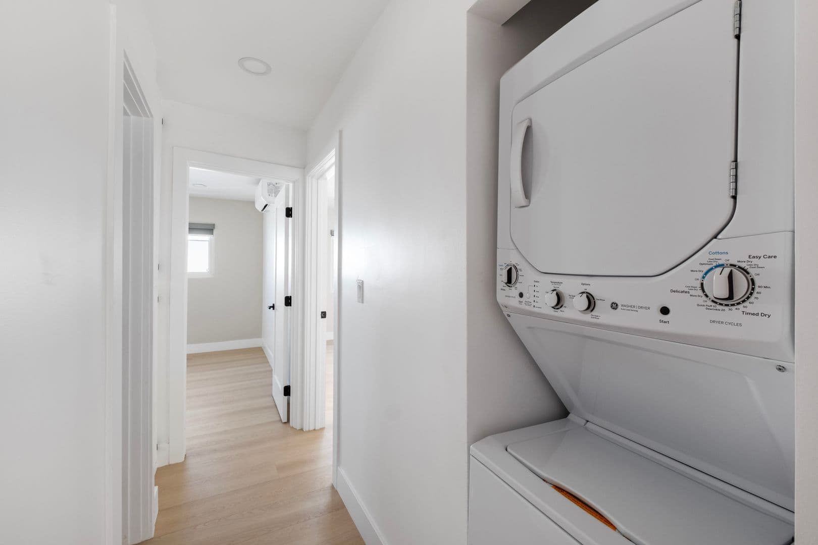 San Diego Apartment: 3983 Iowa Street