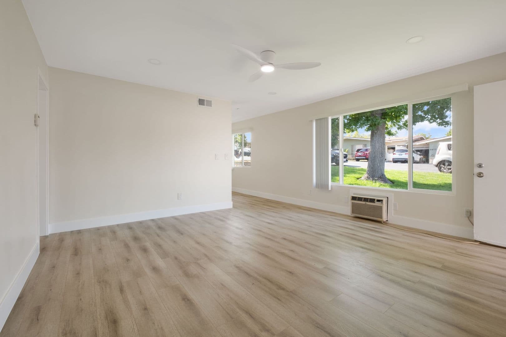 Lemon Grove Apartment: 8619-8686 Sandy Bev Lane