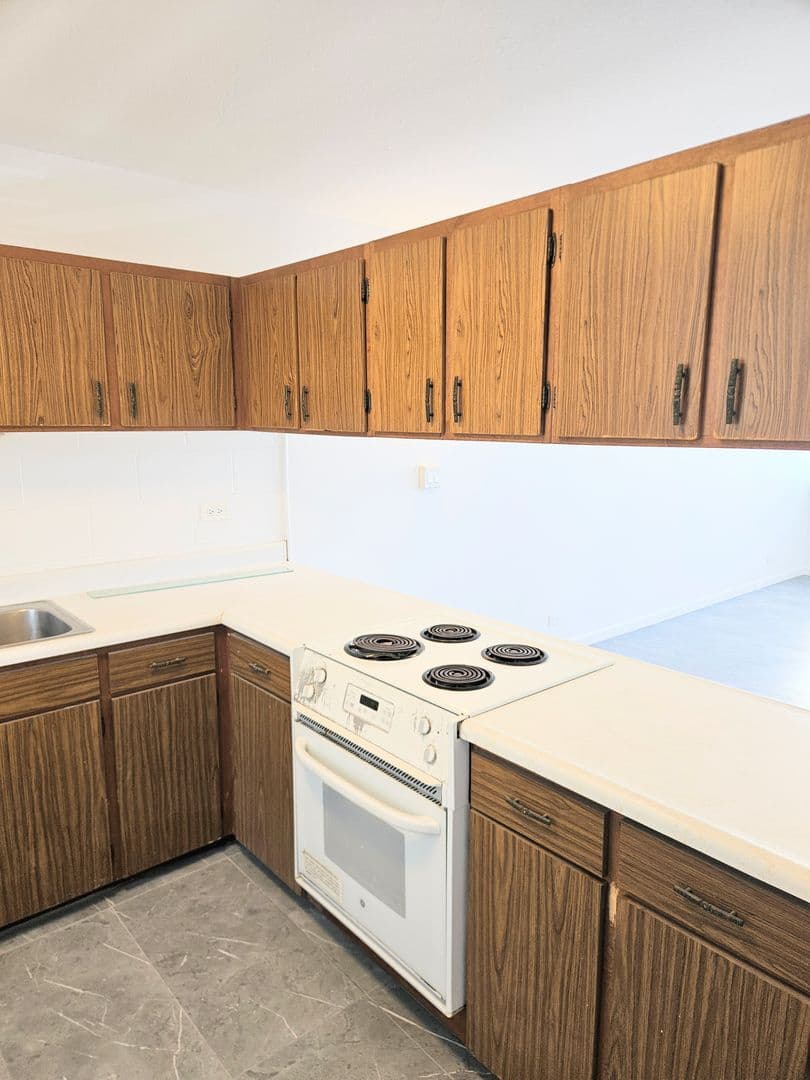 Honolulu Condo: 5122 Likini Street, Unit 412