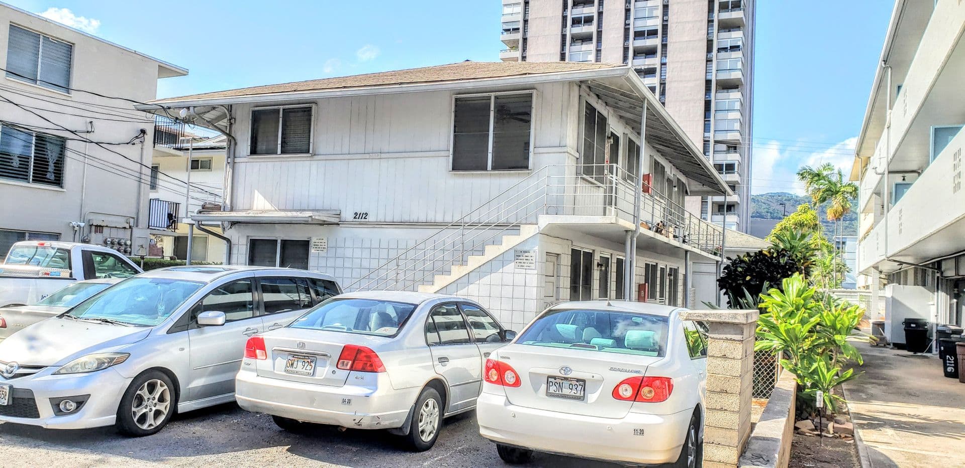 Honolulu Apartment: 2112 Fern St. Unit 1