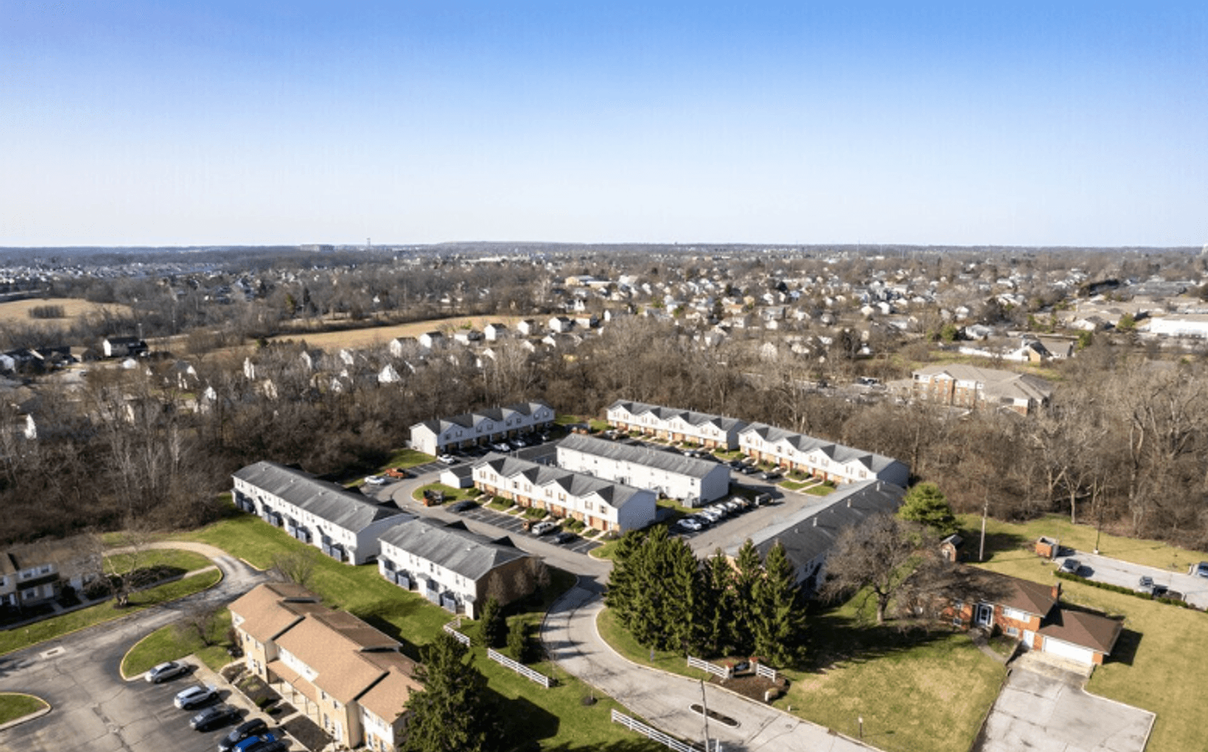 Grove City Apartment: 1911 Kendall Pl