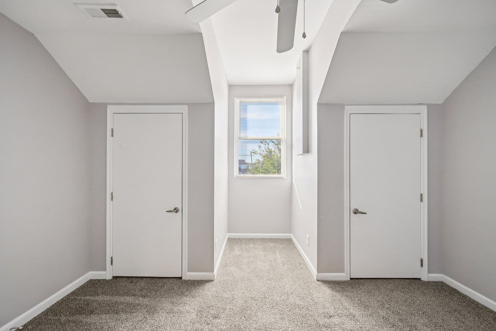 Columbus Apartment: 4646 Tamarack Blvd