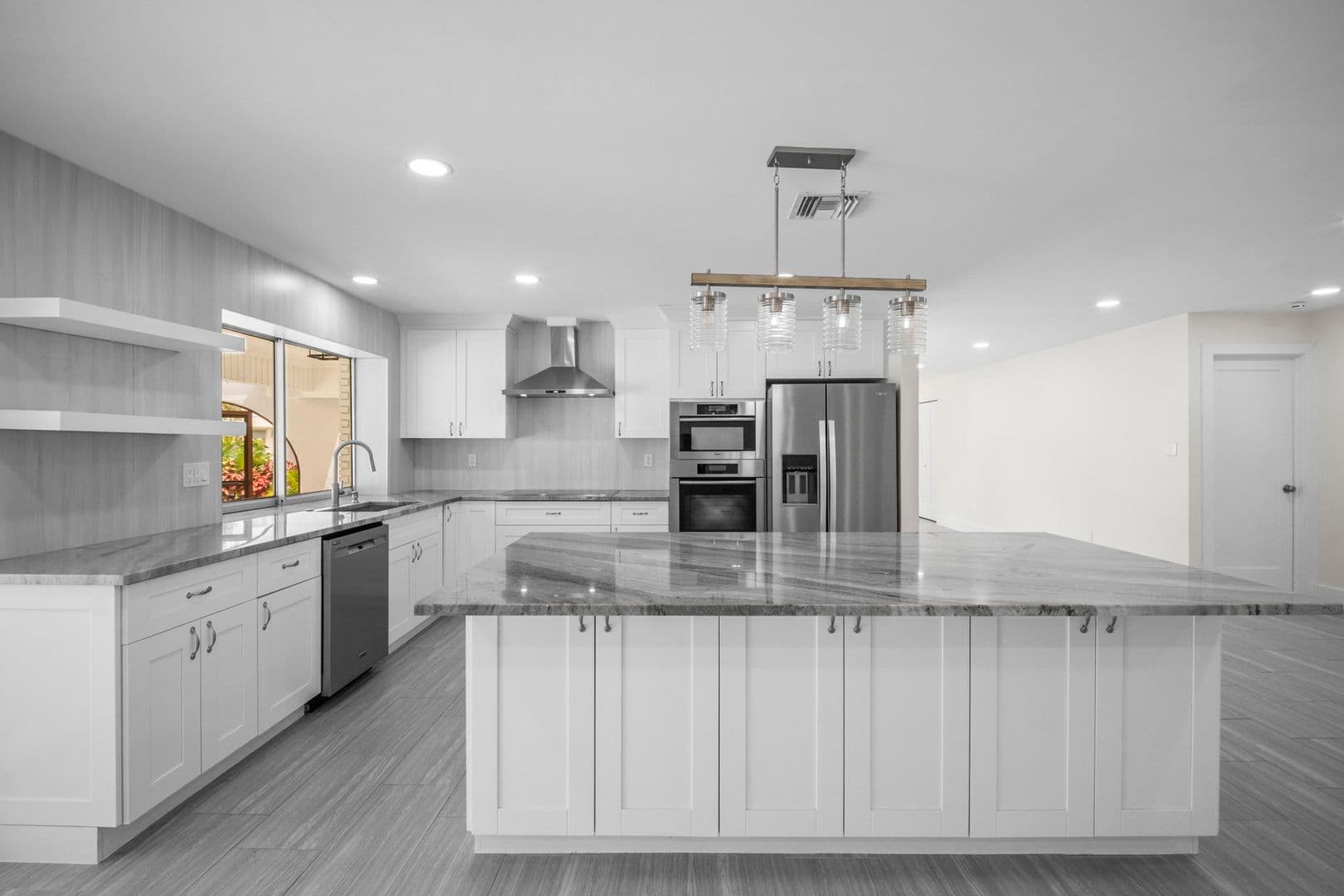 Naples House: 538 Fairway Terrace