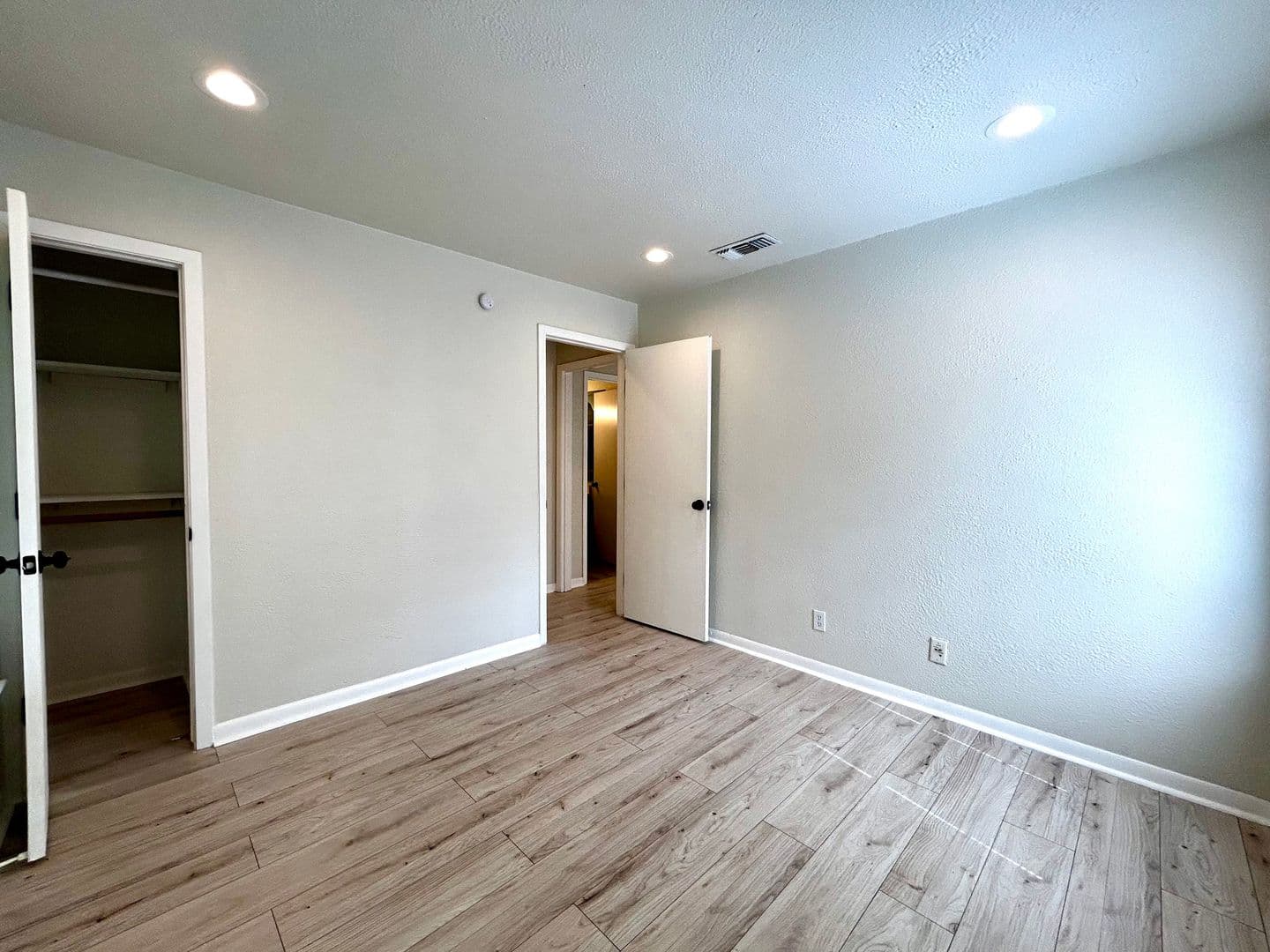 Austin Multiplex: 1005 W Martin Luther King Jr Blvd - Unit B