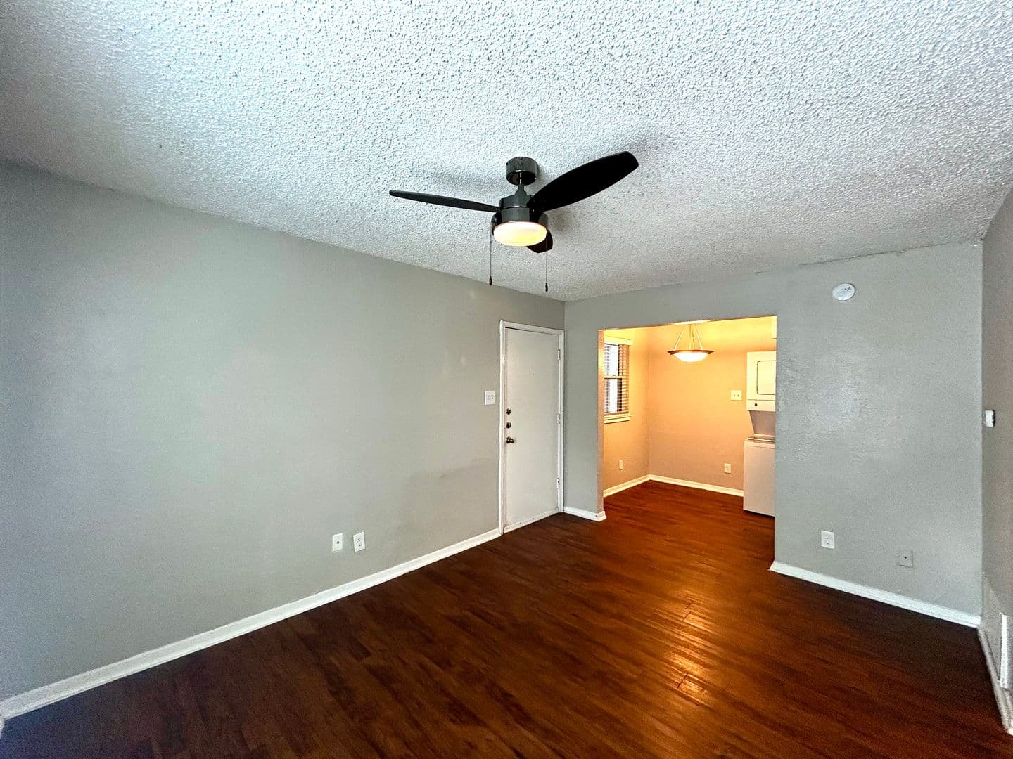 Austin Apartment: 2401 Manor Road