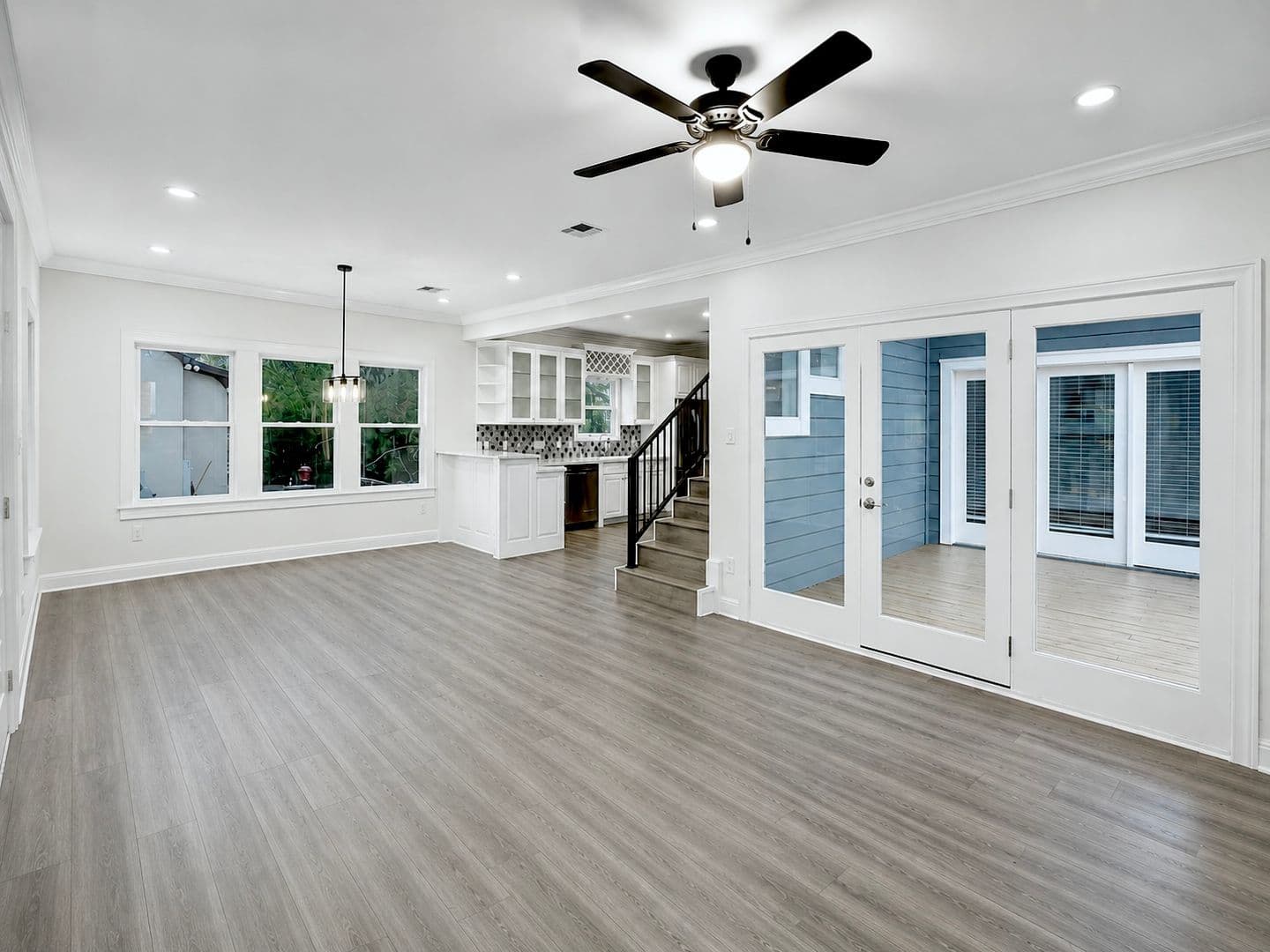 Austin House: 804 E. Dean Keeton St