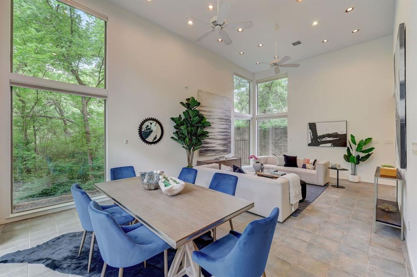 Austin House: 805 Leonard St
