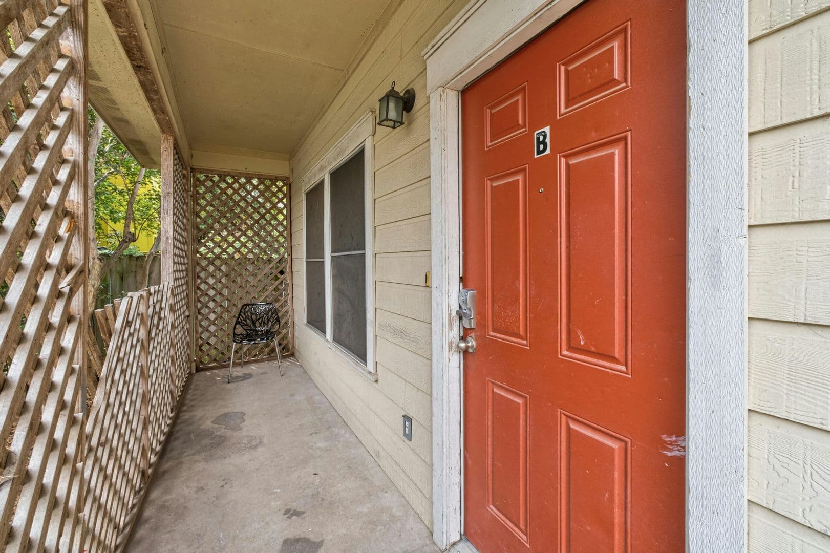 Austin Multiplex: 2917 E 16th St
