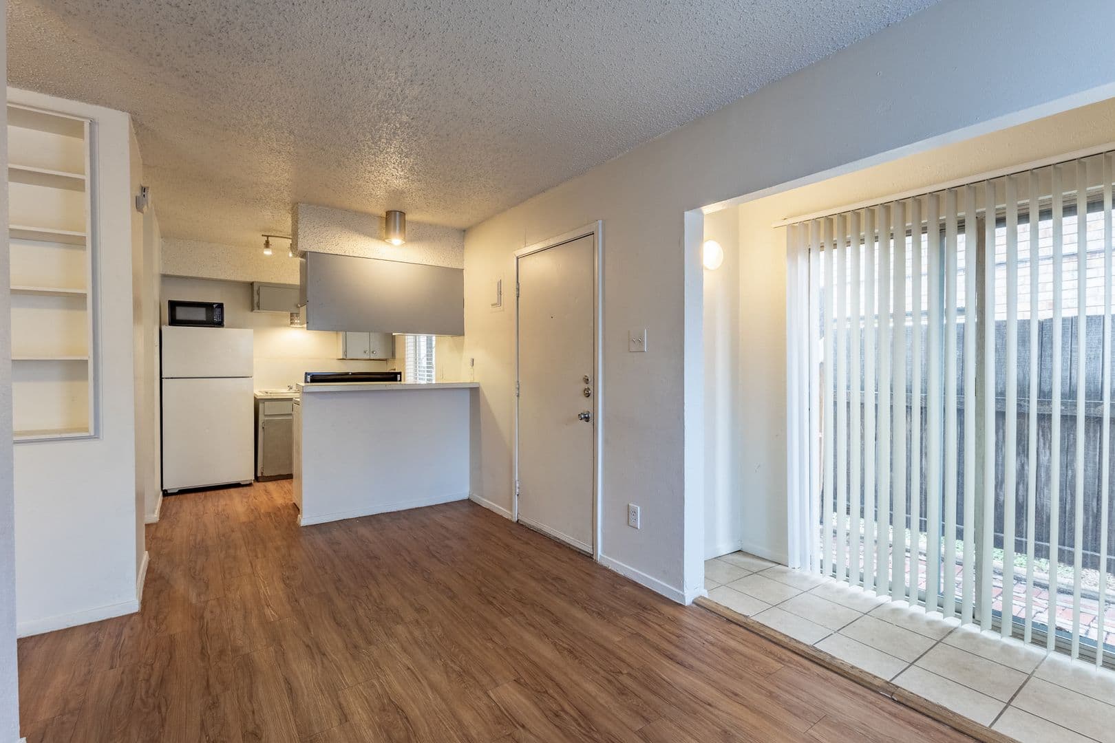 Austin Apartment: 1011 W. 23rd St.