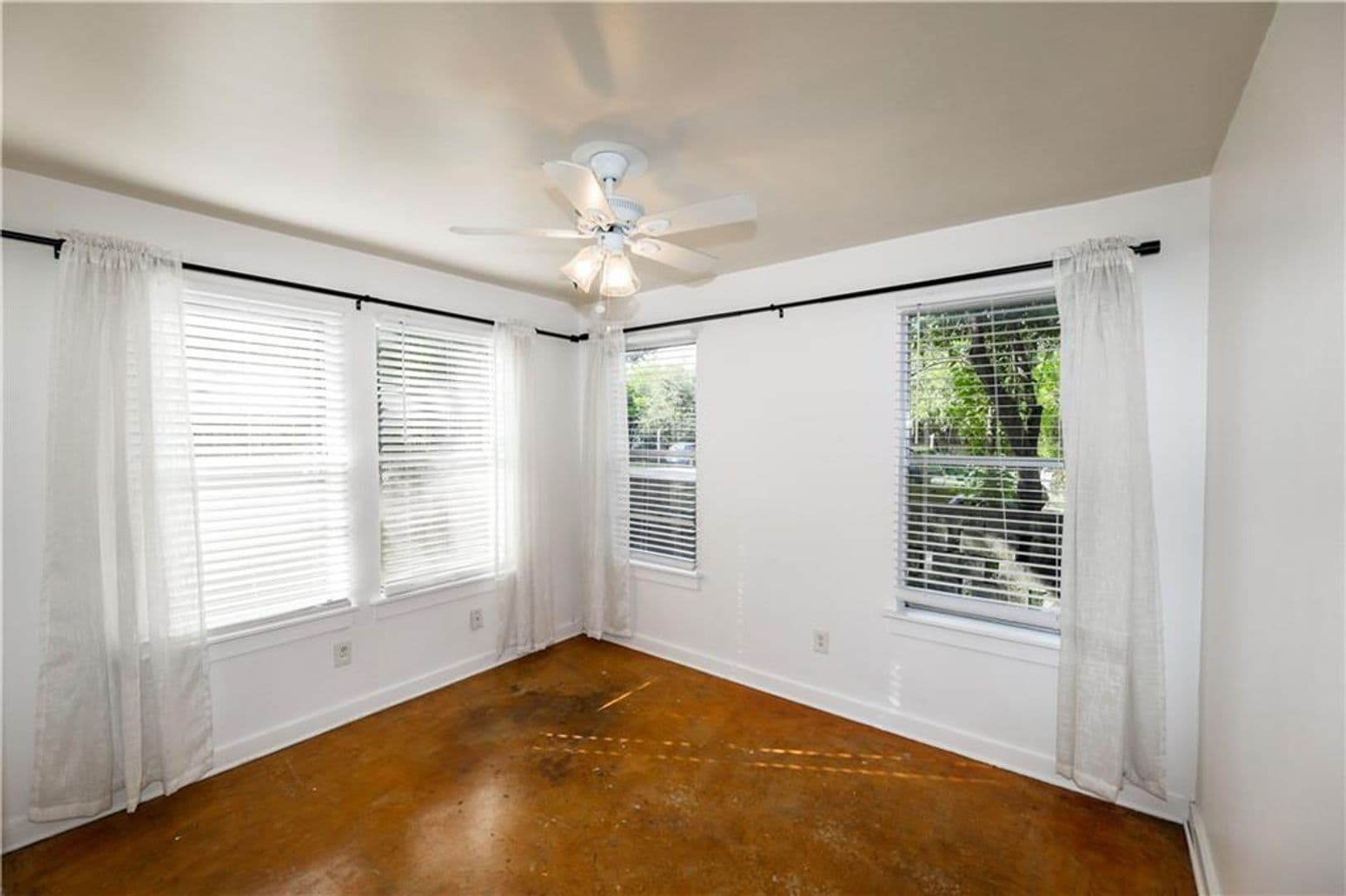 Austin Multiplex: 1305 Lorrain St - Unit D