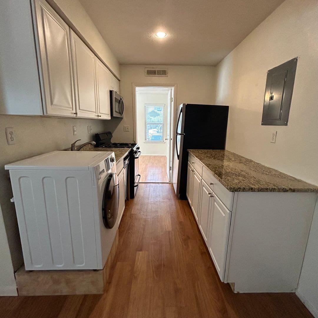 Austin Apartment: 1106 W. 22nd St - Unit 3
