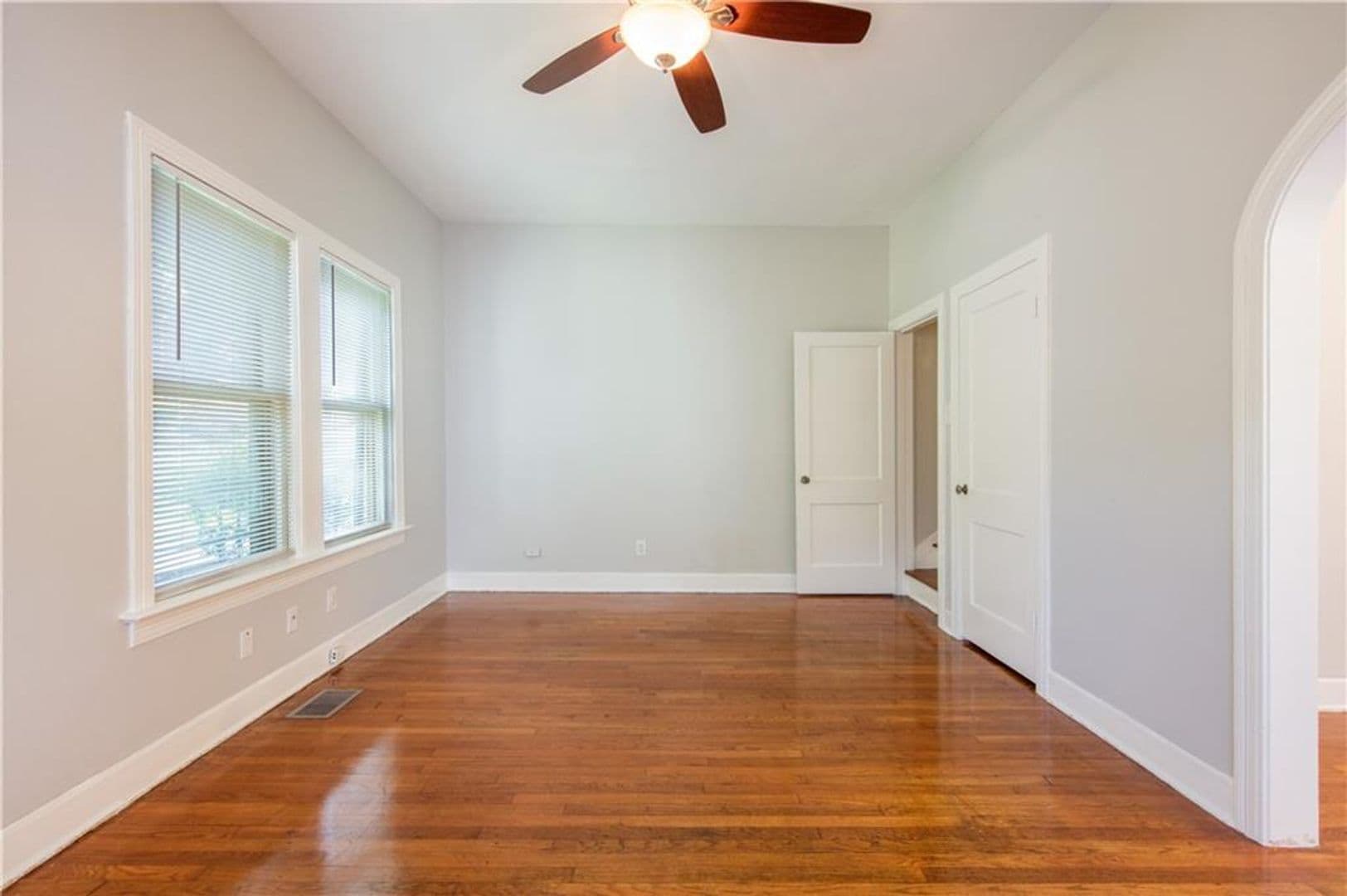 Austin Multiplex: 405 E 32nd St