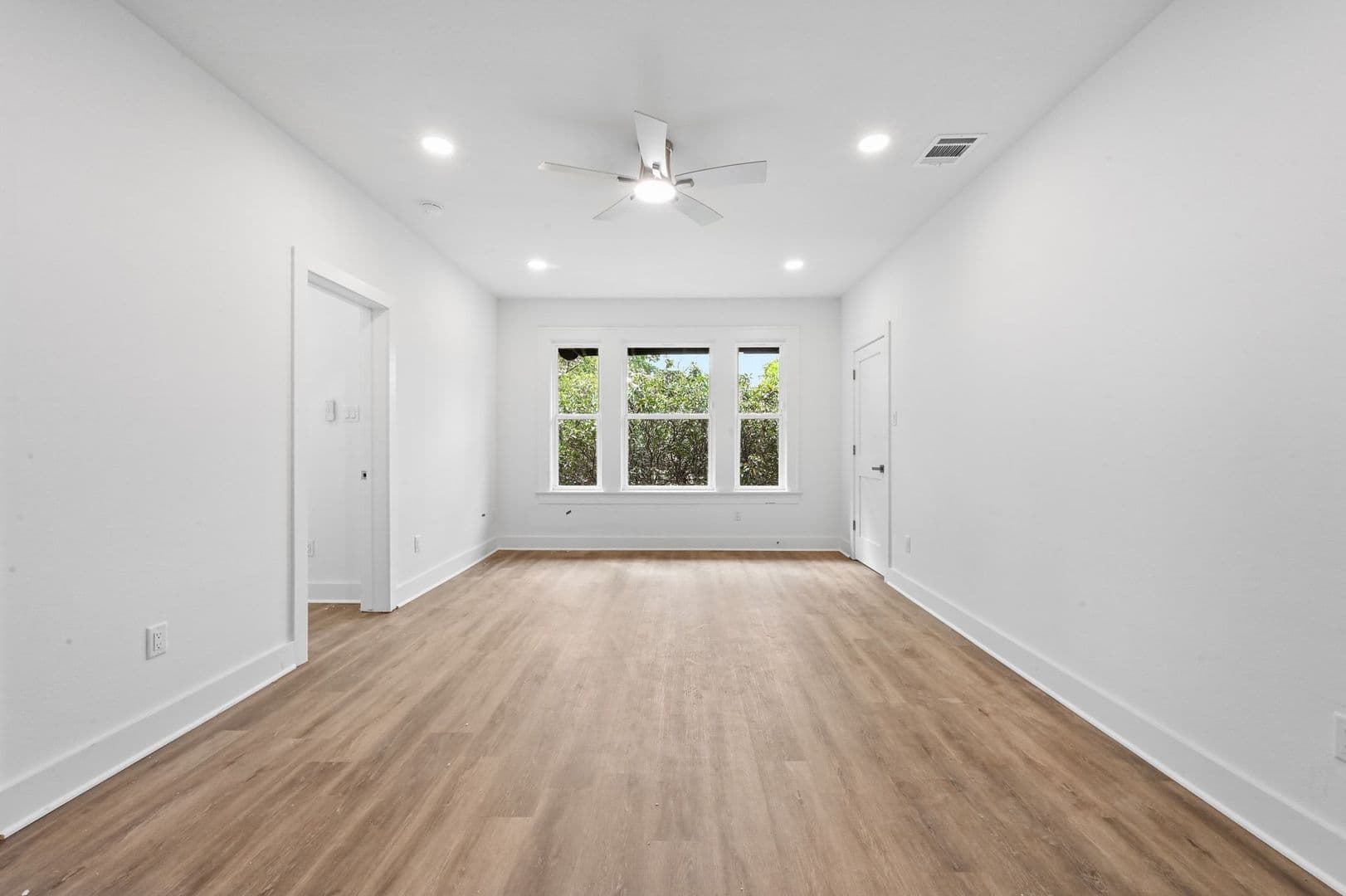 Austin House: 910 W 22nd 1/2 St