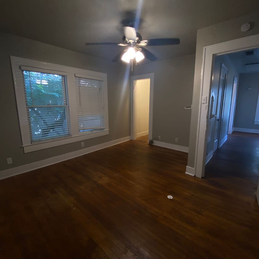 Austin Multiplex: 2714 Whitis Ave - Entire House