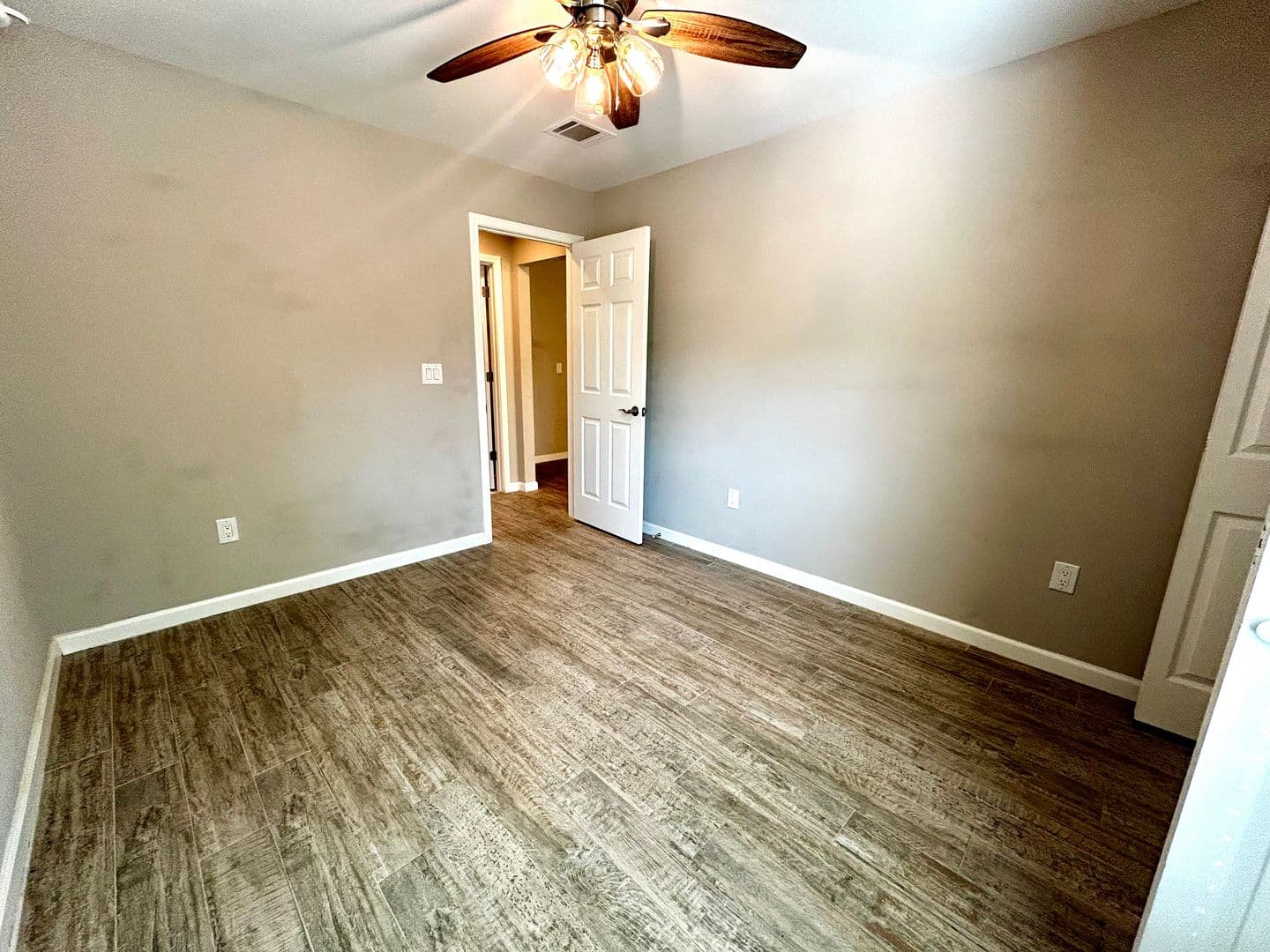 Austin Multiplex: 2003 Kirksey Drive