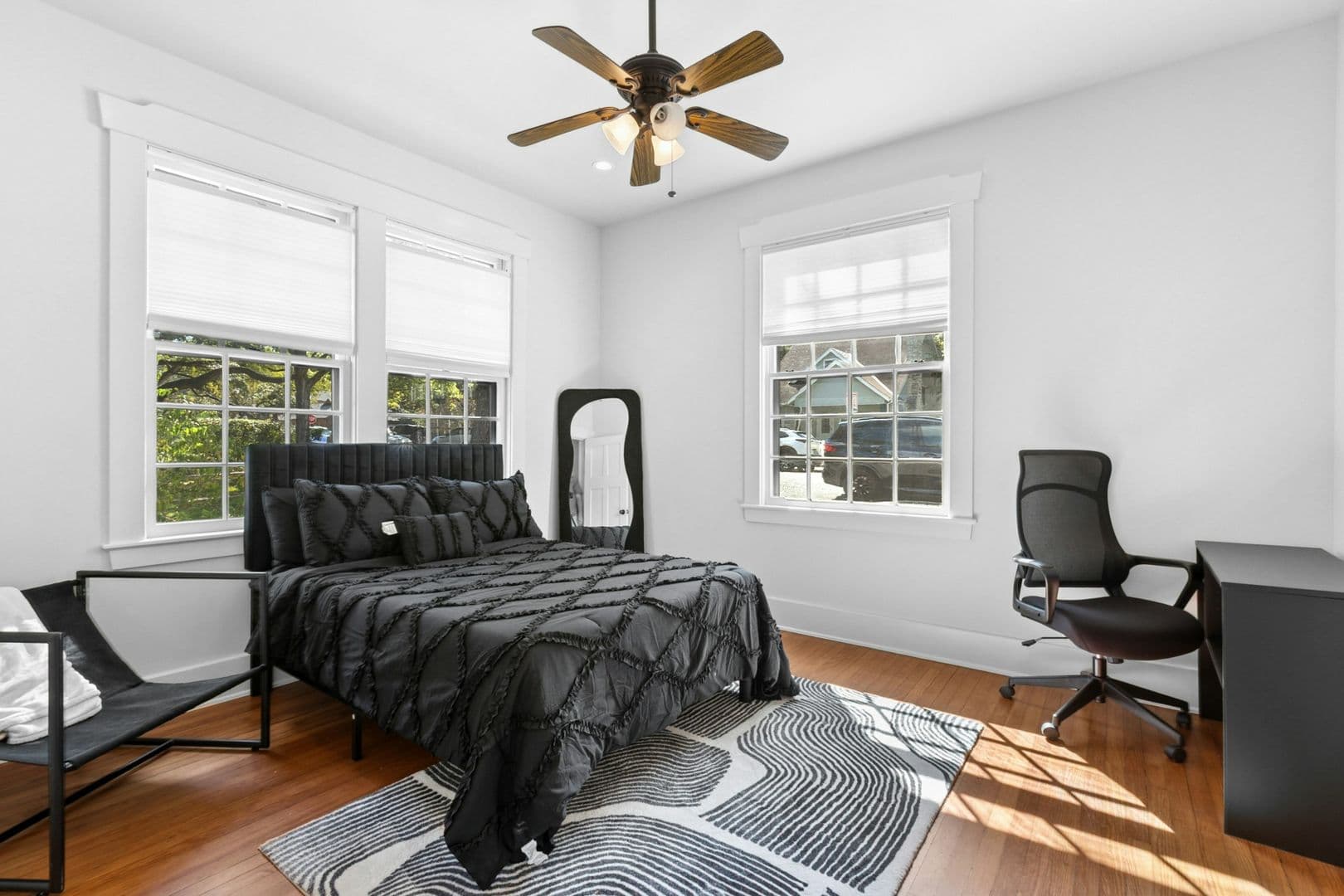 Austin House: 1206 West 22 1/2 Street