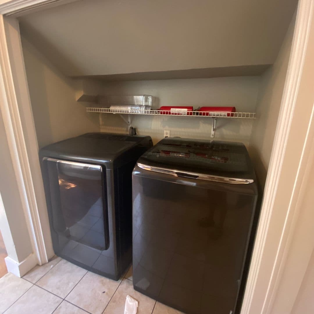 Austin Multiplex: 2714 Whitis Ave - Entire House