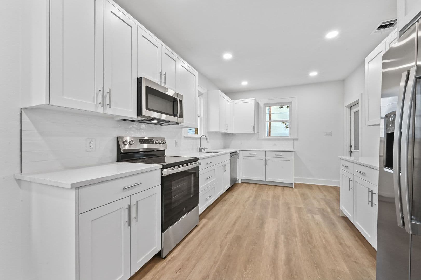 Austin House: 910 W 22nd 1/2 St