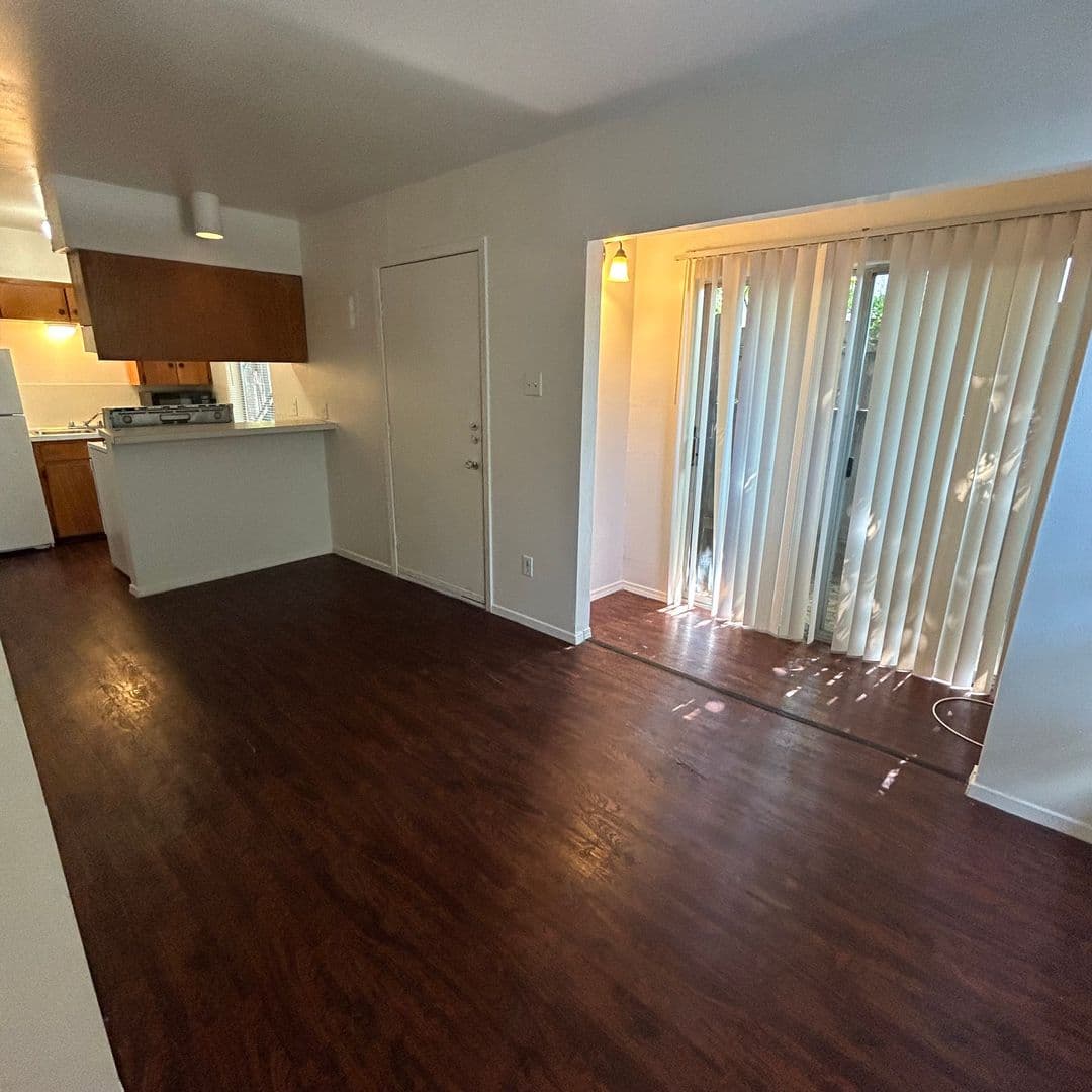 Austin Apartment: 1011 W. 23rd St.