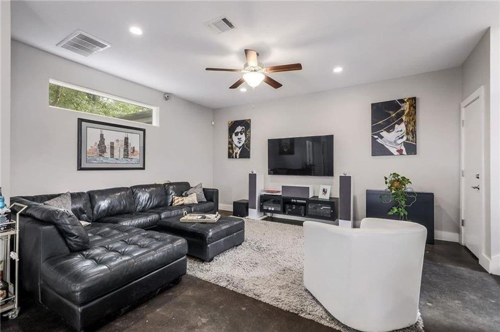 Austin House: 1110 Concordia Ave