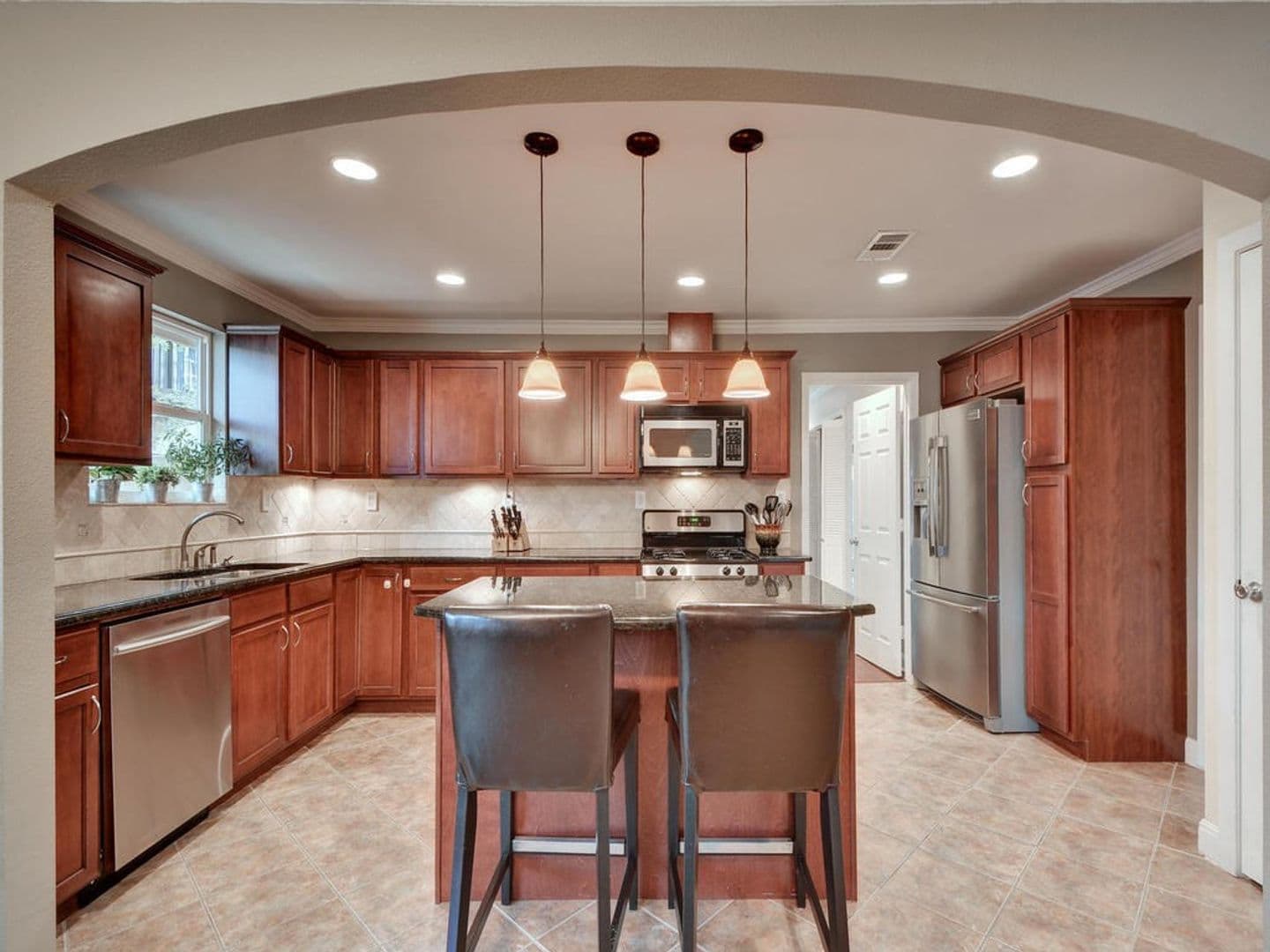 Austin House: 610 W. North Loop