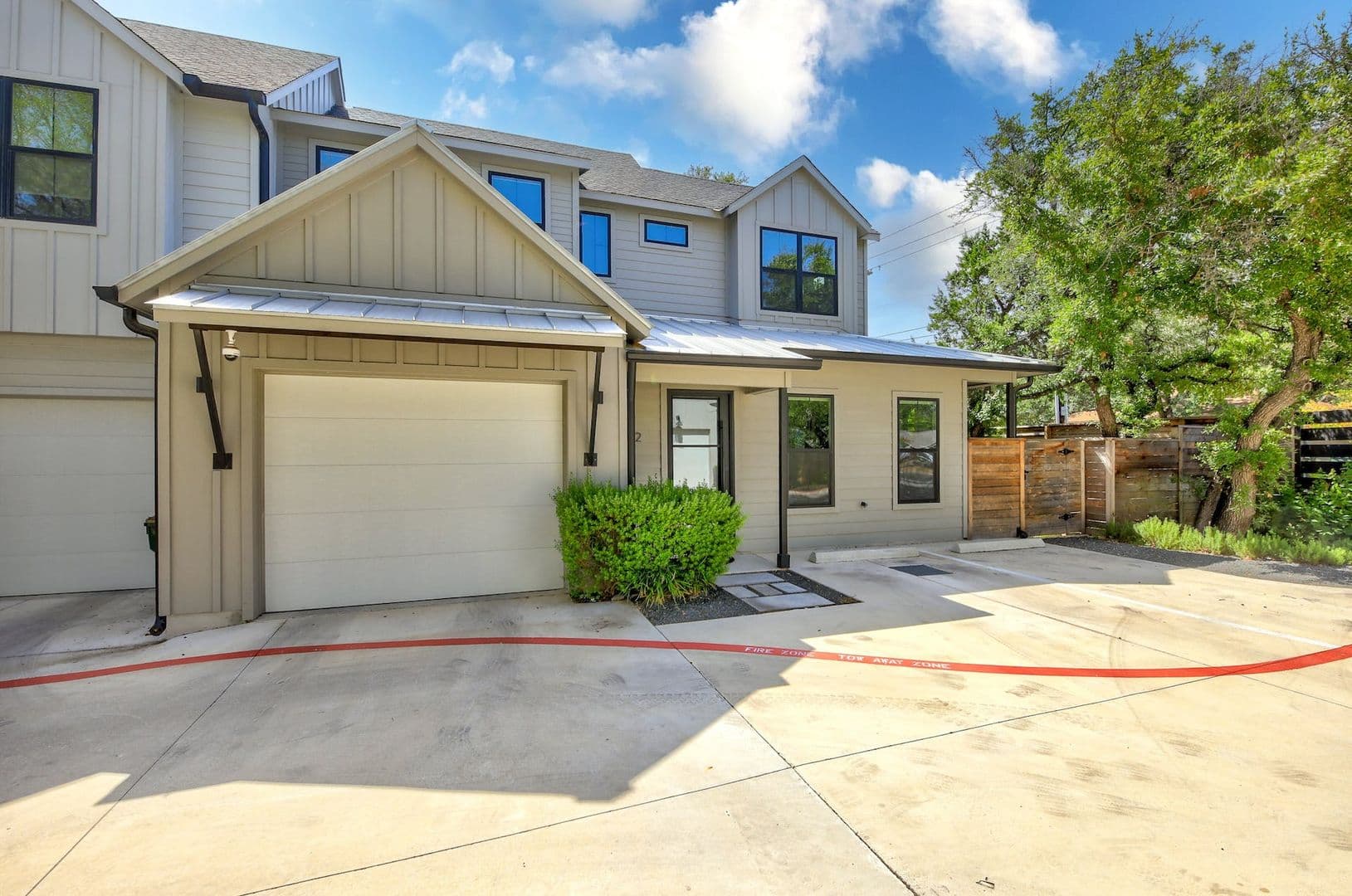 Austin House: 4804 Duval Rd