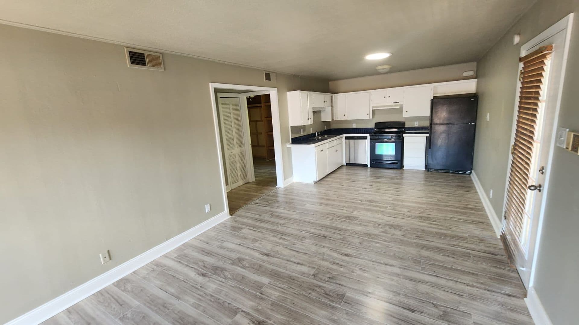 Austin Condo: 1304 Summit St