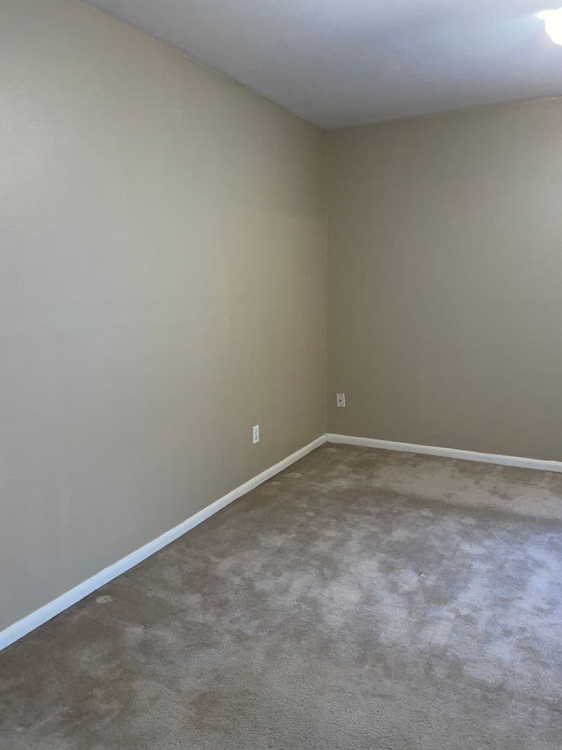 Austin Multiplex: 2400 Riddle Rd - Unit B
