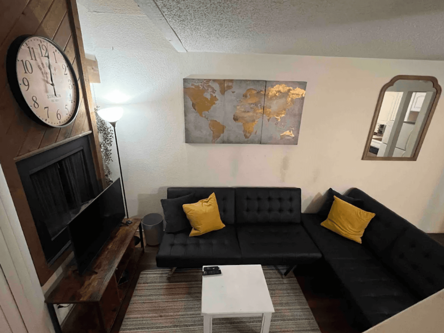 Austin Apartment: 701 W. 25th St