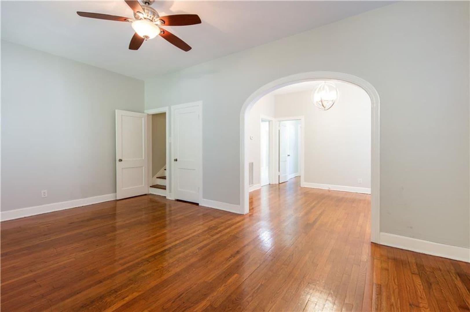 Austin Multiplex: 405 E 32nd St