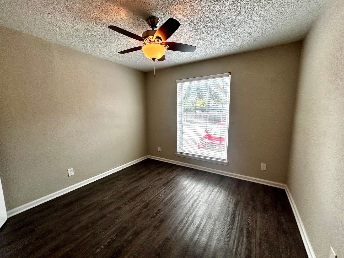 Austin Apartment: 2401 Manor Road