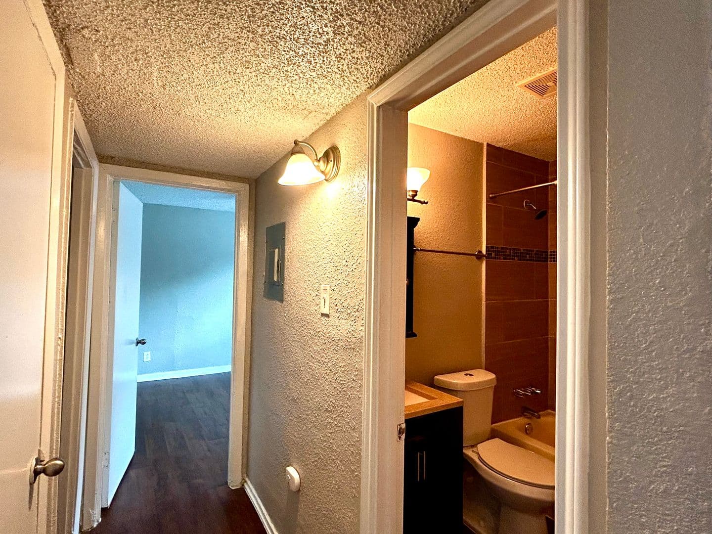 Austin Apartment: 2401 Manor Road
