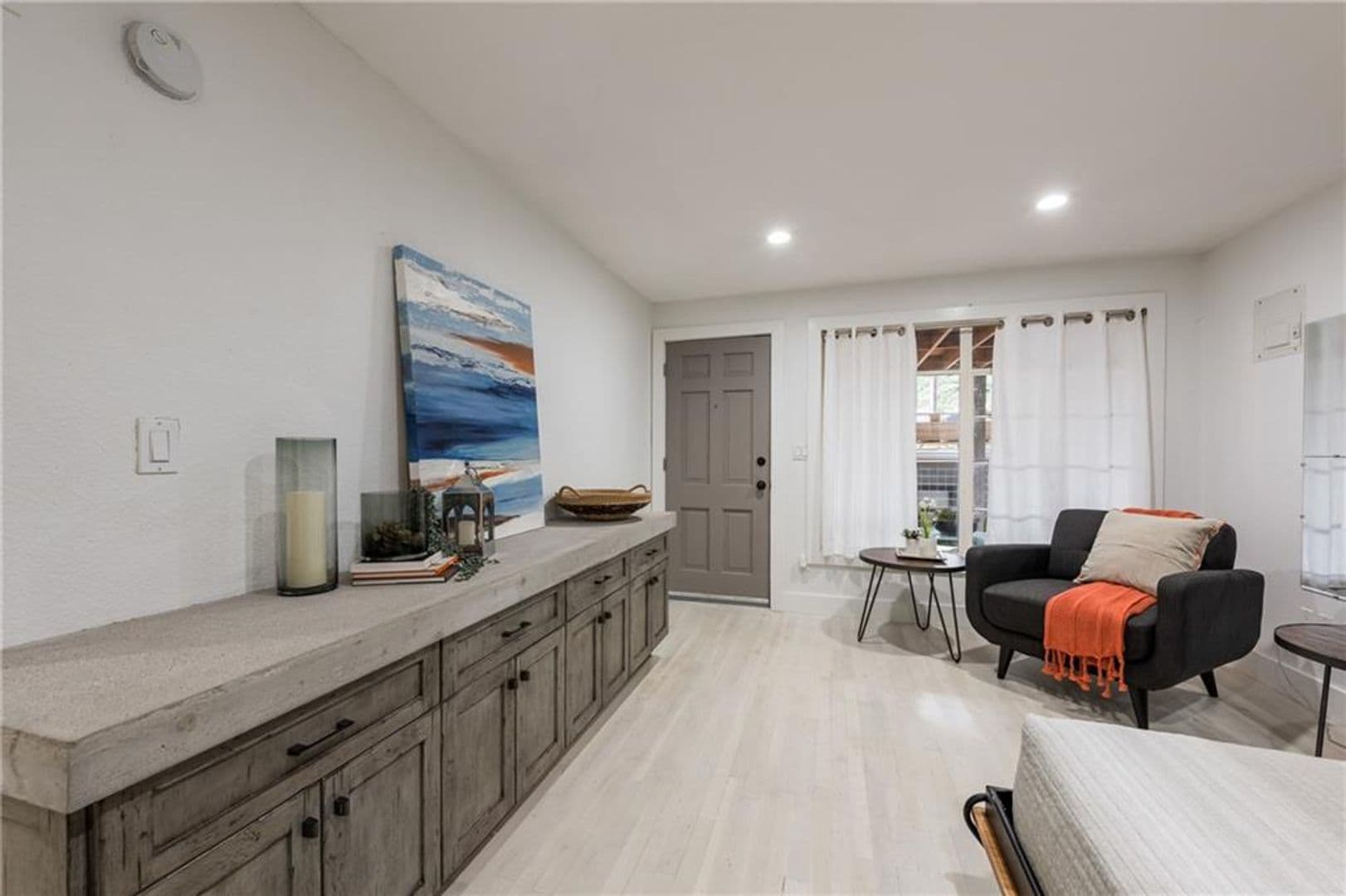 Austin Condo: 1212 Castle Hill Street