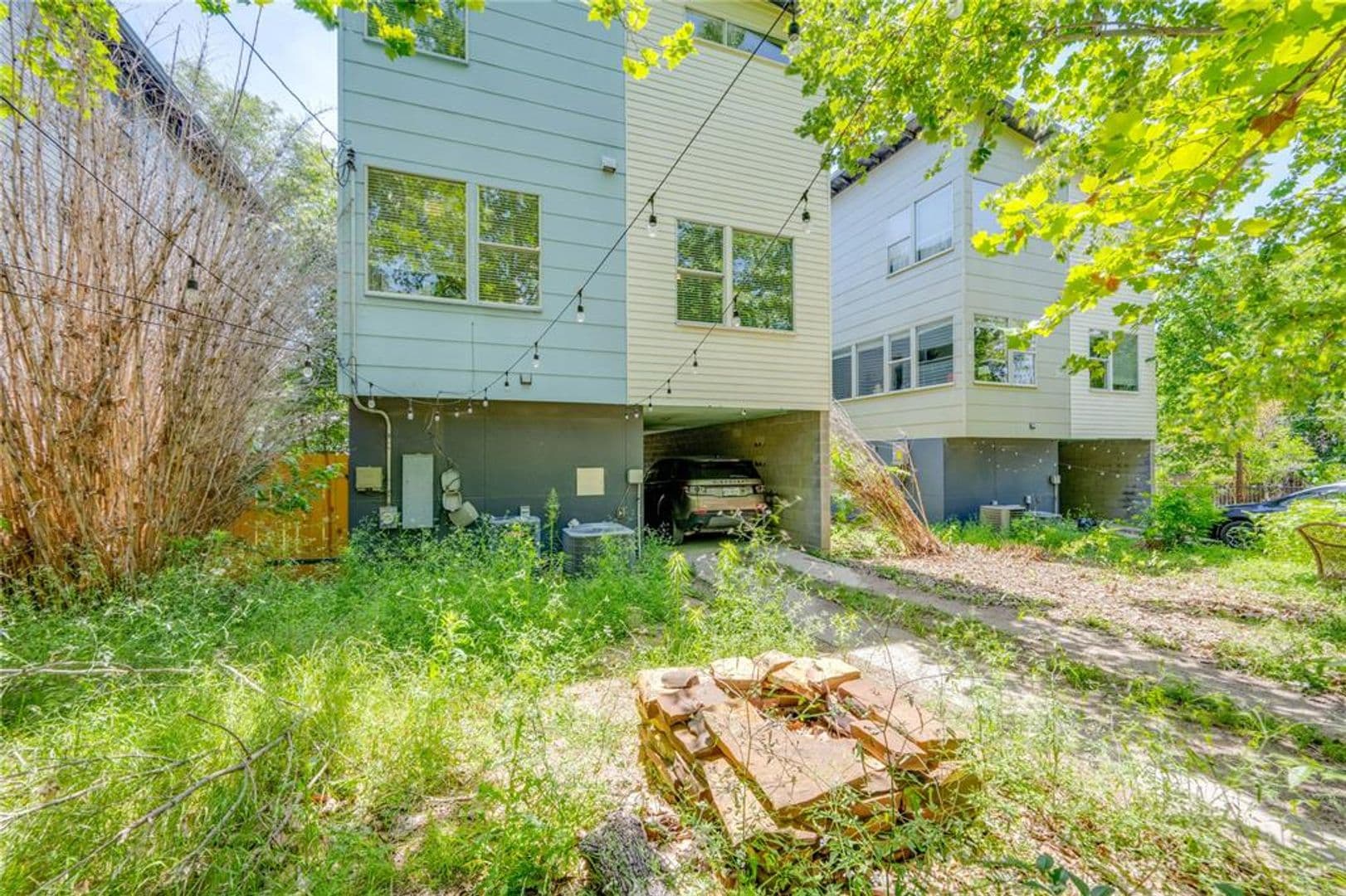 Austin House: 710 E. 45th St