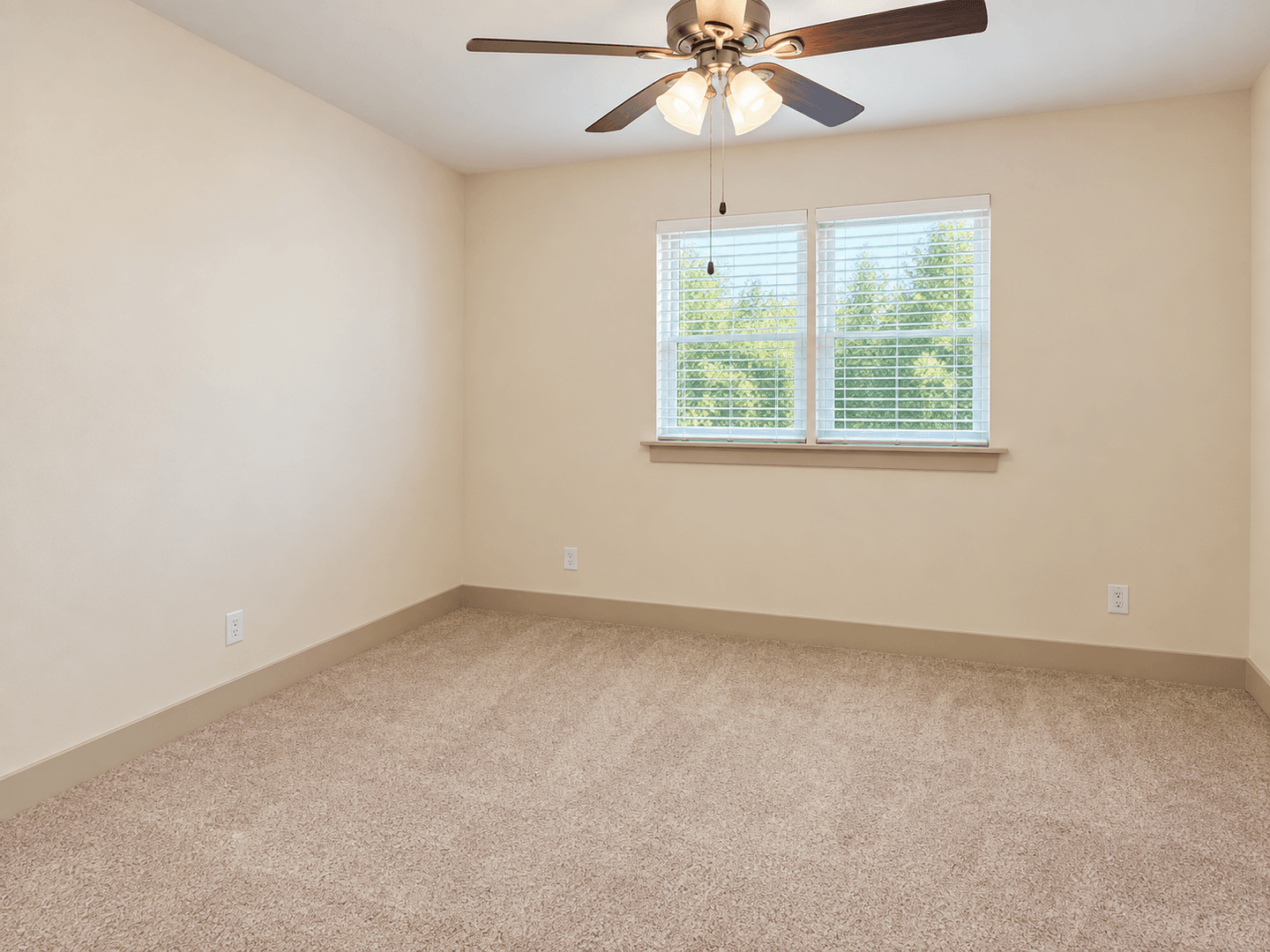 Austin Multiplex: 4406 Bennett Ave