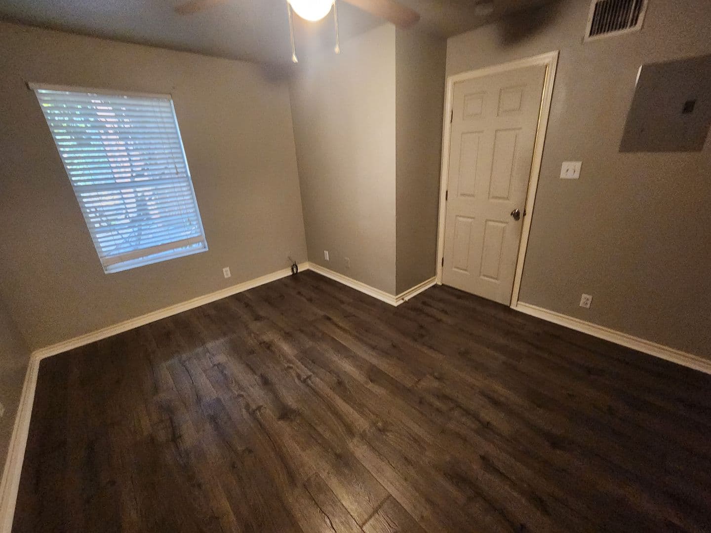 Austin Multiplex: 2714 Whitis Ave - Entire House