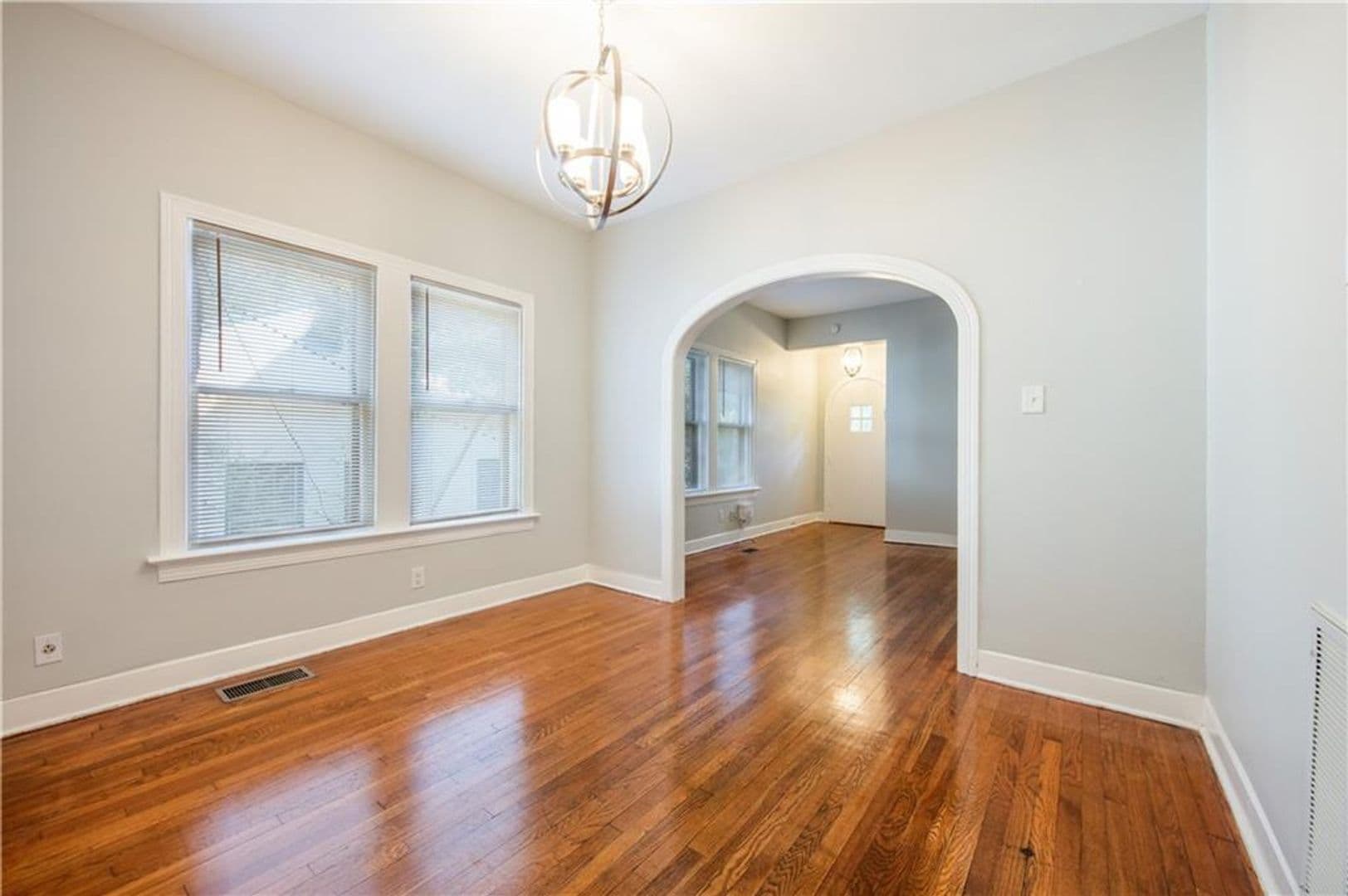 Austin Multiplex: 405 E 32nd St