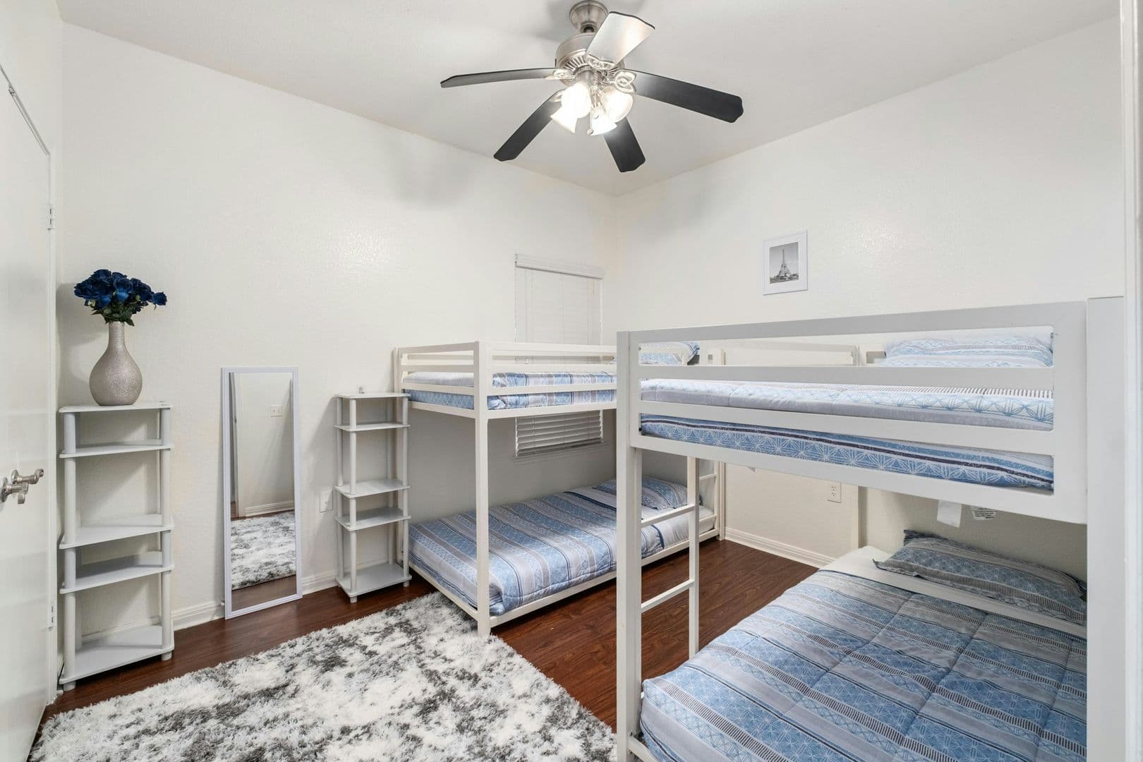Austin Multiplex: 2917 E 16th St