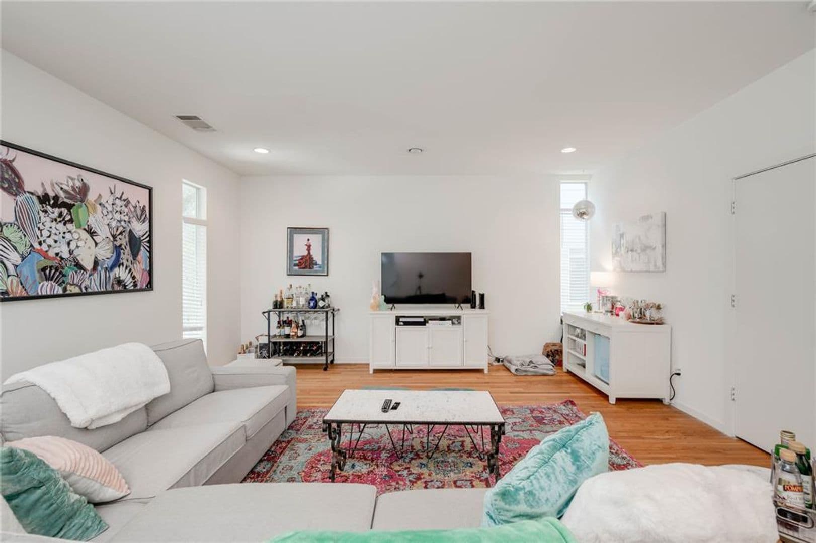 Austin House: 710 E. 45th St