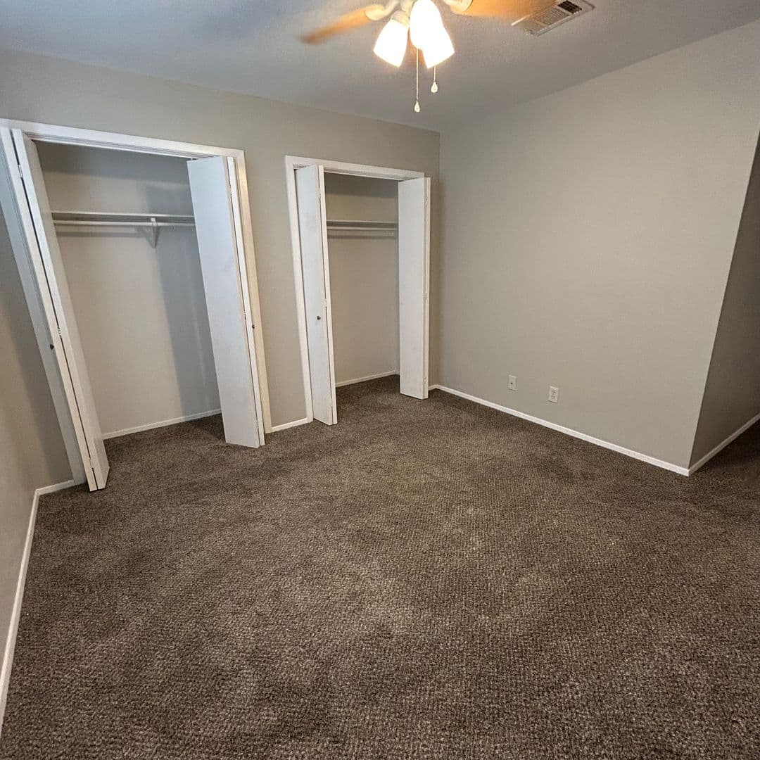 Austin Multiplex: 1700 Waterloo Trl