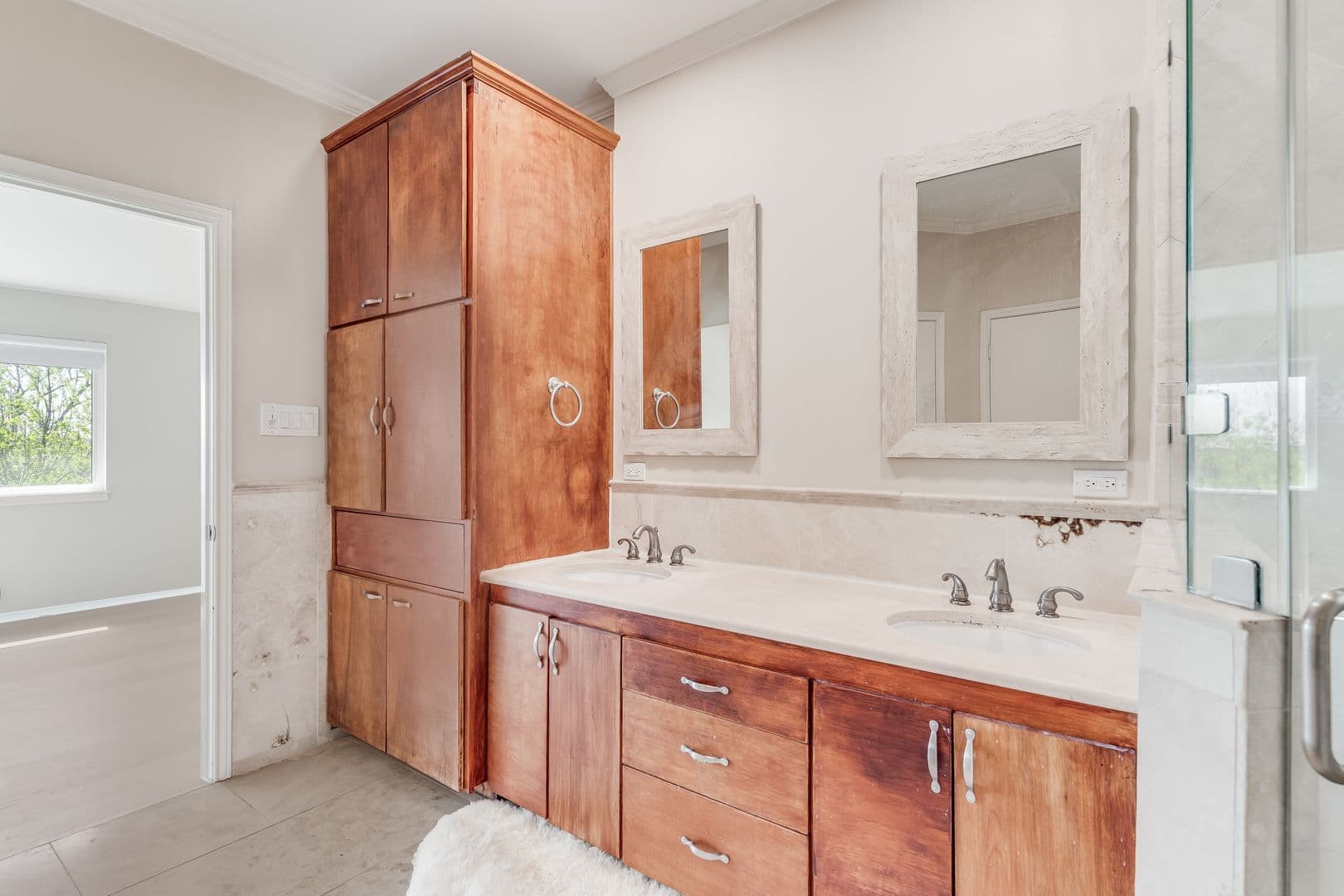 Austin House: 5606 Sedgefield Dr.