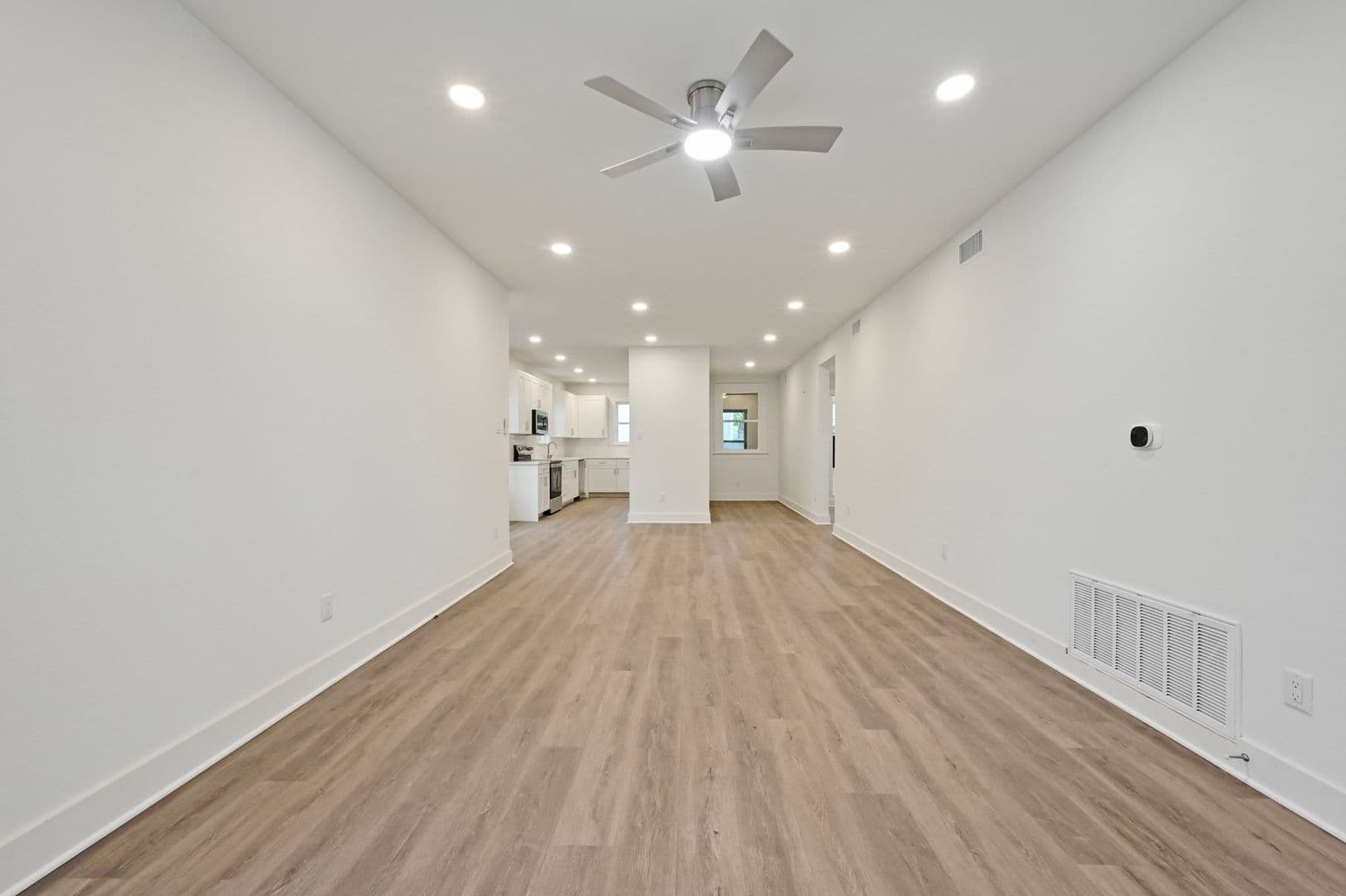Austin House: 910 W 22nd 1/2 St